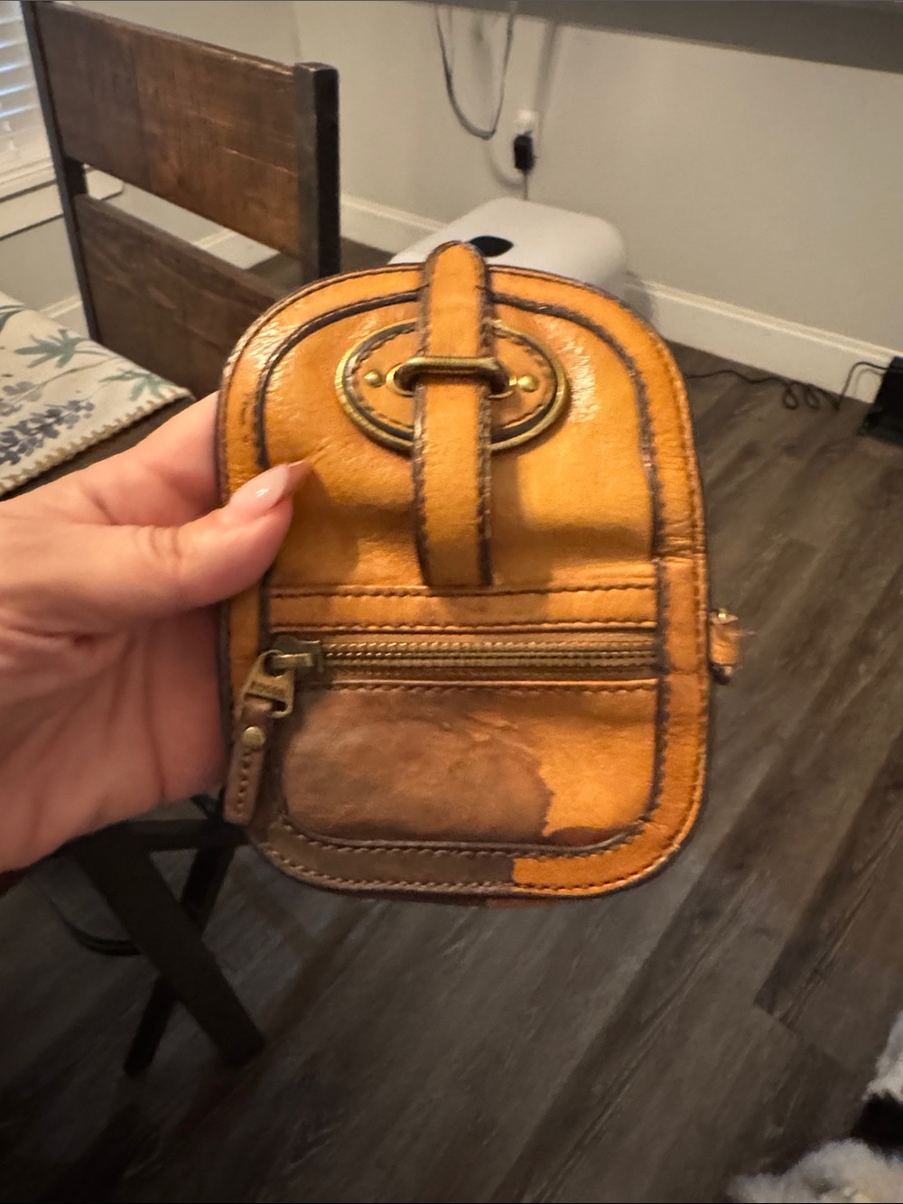 Fossil Mustard Yellow Leather Mini Wallet - Picture 3 of 5
